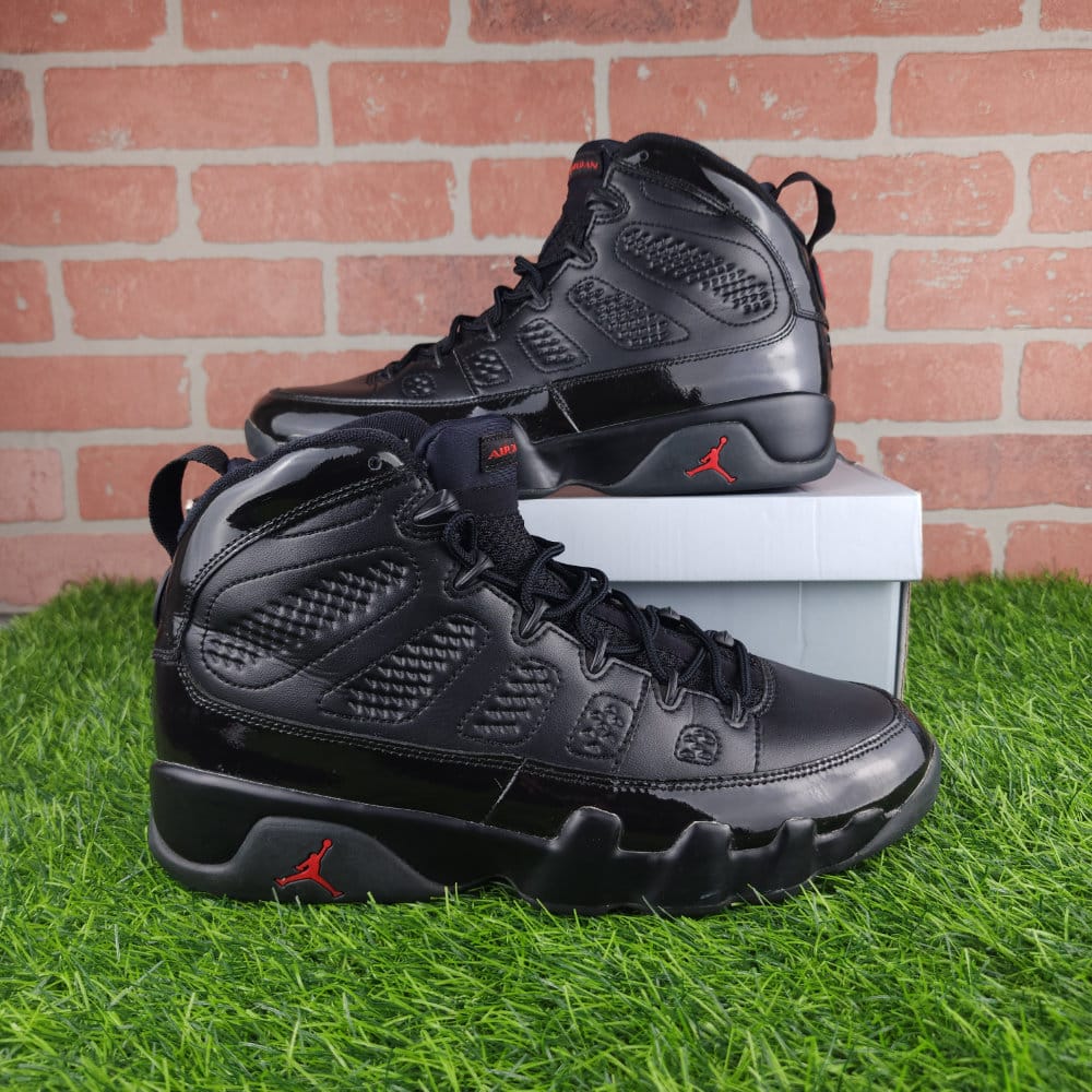 air jordan bred 9s