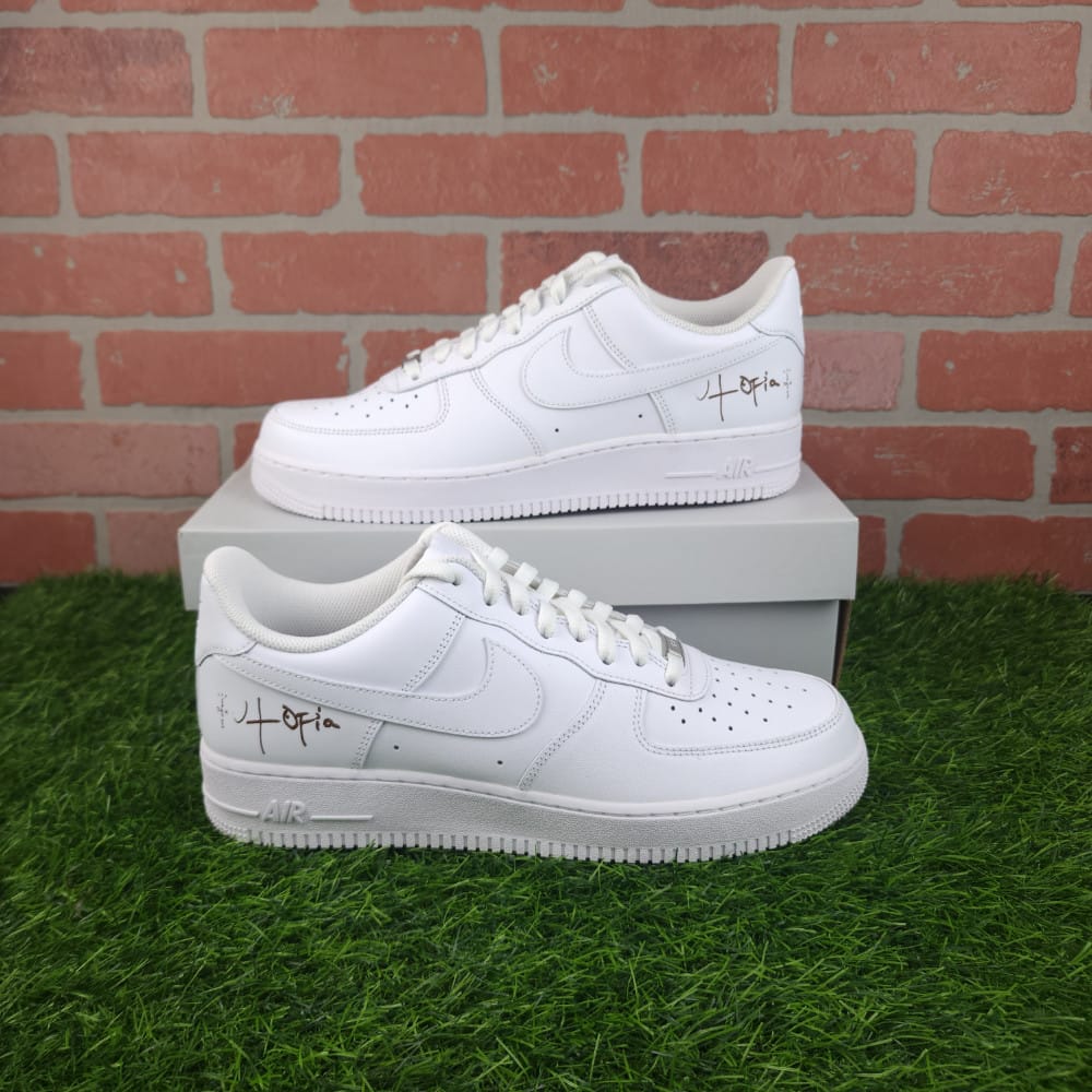 Travis Scott x Nike Air Force 1 'Utopia' - 810 Kicks